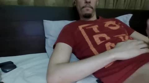 Snapshot of naughtyguy556677 chatting on 05-11-26, 02:50 naughtyguy556677 online show from 05-11-26, 02:50