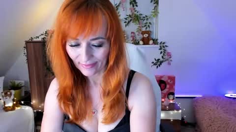 Snapshot of naughtymilane chatting on 01-10-25, 09:10 Milana - on air every day except Wednesday from 9 pm to 4 am European time online show from 01-10-25, 09:10