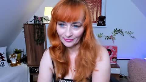 Snapshot of naughtymilane chatting on 02-15-25, 09:15 Milana - on air every day except Wednesday from 9 pm to 4 am European time online show from 02-15-25, 09:15