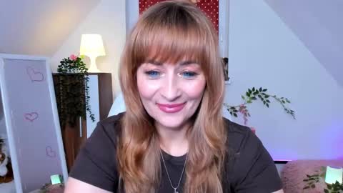 Snapshot of naughtymilane chatting on 10-09-25, 09:02 Milana - on air every day except Wednesday from 9 pm to 4 am European time online show from 10-09-25, 09:02