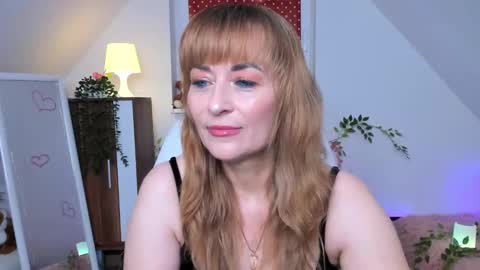 Snapshot of naughtymilane chatting on 10-19-25, 07:58 Milana - on air every day except Wednesday from 9 pm to 4 am European time online show from 10-19-25, 07:58
