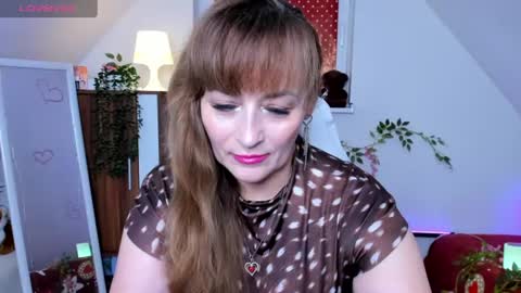 Milana - on air every day except Wednesday from 9 pm to 4 am European time online show from 06-18-26, 09:41