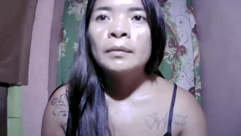 naughtymom_33 online show from 05-16-26, 11:42