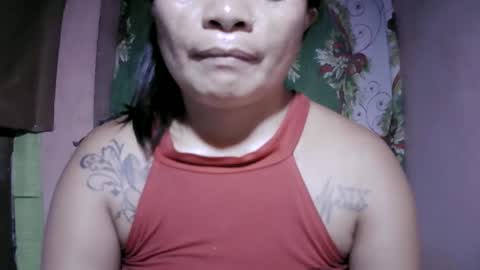 naughtymom_33 online show from 05-30-26, 06:54