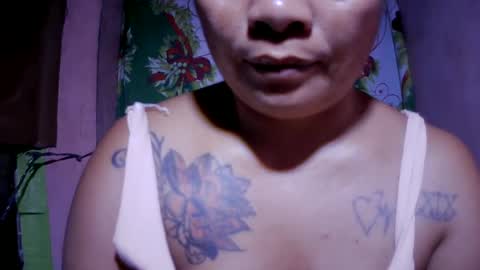 naughtymom_33 online show from 06-16-26, 07:11
