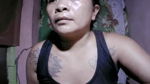 naughtymom_33 online show from 06-20-26, 09:23