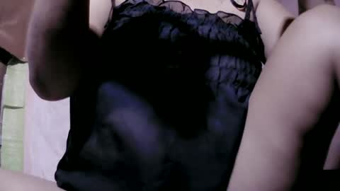 naughtymom_33 online show from 06-30-26, 04:24