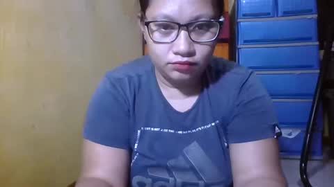 Snapshot of naughtypinay08 chatting on 10-24-25, 08:16 juls online show from 10-24-25, 08:16