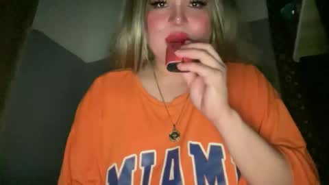 Snapshot of naughtyrosecum chatting on 02-06-26, 03:15 Rose Wilson online show from 02-06-26, 03:15