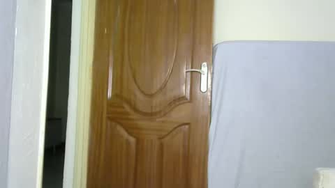 shyreen online show from 10-13-25, 10:32