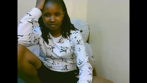 naughtyqueen online show from 11-07-25, 12:32