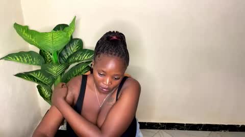 Snapshot of naughtysexydoll2 chatting on 10-25-25, 09:53 naughtysexydoll2 online show from 10-25-25, 09:53