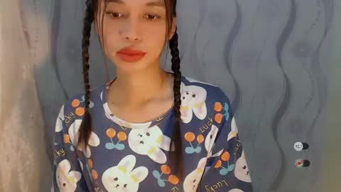 Celine online show from 04-05-26, 11:24