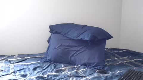 Snapshot of naughtytori chatting on 06-15-26, 03:25 Naughty Tori online show from 06-15-26, 03:25