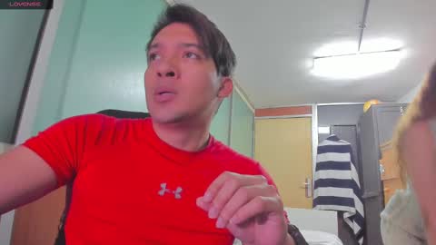 Snapshot of naugthtycurls chatting on 02-03-25, 06:49 Arantxa online show from 02-03-25, 06:49