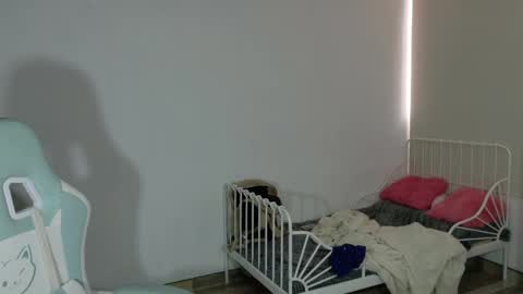 sabrina online show from 04-19-26, 09:17