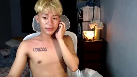 Loy online show from 12-17-25, 08:04