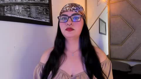 NavannyCattan online show from 11-09-25, 06:01