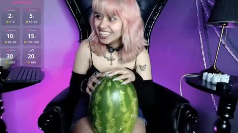 Snapshot of navier__ chatting on 05-16-26, 03:03 Navier online show from 05-16-26, 03:03