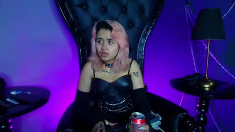 Snapshot of navier__ chatting on 05-20-26, 03:13 Navier online show from 05-20-26, 03:13