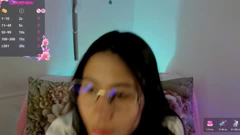 Snapshot of nayecloud chatting on 02-21-26, 04:02 Naye online show from 02-21-26, 04:02