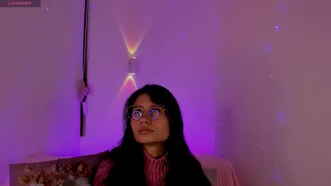 Snapshot of nayecloud chatting on 02-24-26, 03:48 Naye online show from 02-24-26, 03:48