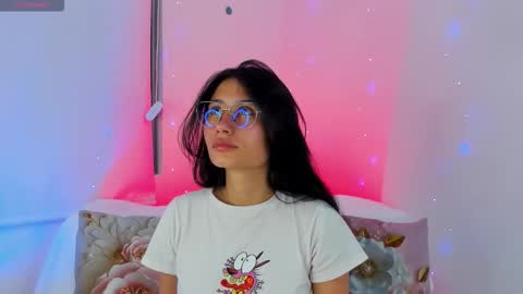 Snapshot of nayecloud chatting on 03-01-26, 03:41 Naye online show from 03-01-26, 03:41