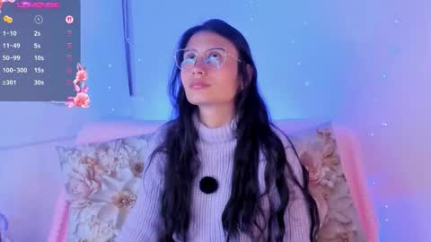 Snapshot of nayecloud chatting on 03-12-26, 04:18 Naye online show from 03-12-26, 04:18