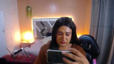 nayleah online show from 03-11-25, 06:00