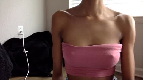 Nayomi Norma online show from 07-20-26, 04:31