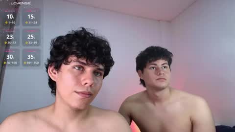 Snapshot of nayton_and_lex chatting on 04-25-26, 01:41 Naytoon online show from 04-25-26, 01:41
