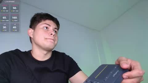 Snapshot of nayton_and_lex chatting on 05-13-26, 01:14 Naytoon online show from 05-13-26, 01:14