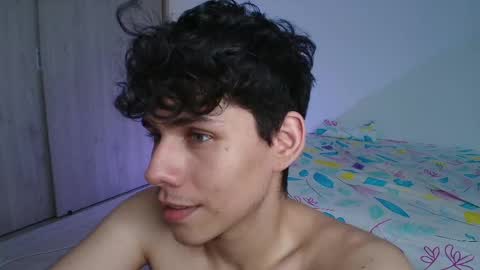 Snapshot of nayton_and_lex chatting on 05-18-26, 09:37 Naytoon online show from 05-18-26, 09:37