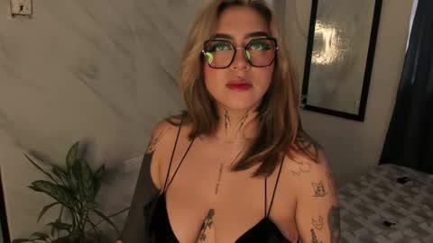 nazzz10 online show from 03-28-26, 02:16