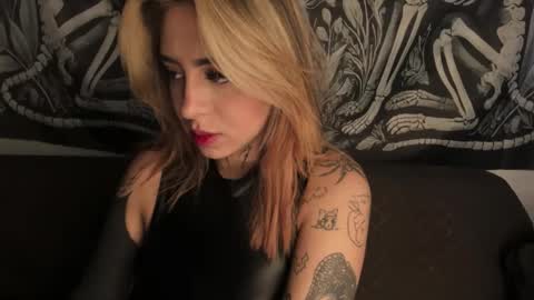 nazzz10 online show from 04-05-26, 01:52