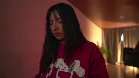 Nefertari online show from 04-05-26, 01:08