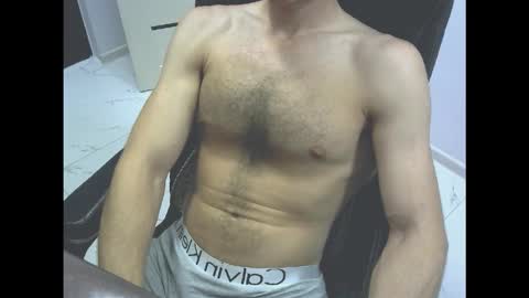 Snapshot of near_you_69 chatting on 10-18-25, 01:30 near_you_69 online show from 10-18-25, 01:30