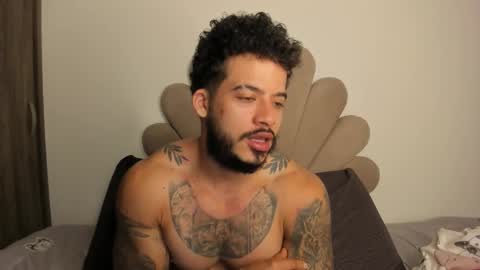 Nei turn green online show from 10-09-25, 09:51