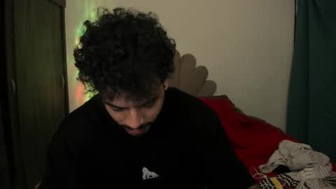 Nei turn green online show from 03-30-26, 02:12