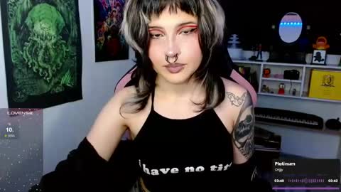 Snapshot of neena_nyx chatting on 05-17-26, 03:04 Neena Nyx online show from 05-17-26, 03:04