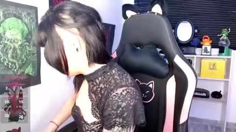 Snapshot of neena_nyx chatting on 06-11-26, 01:16 Neena Nyx online show from 06-11-26, 01:16
