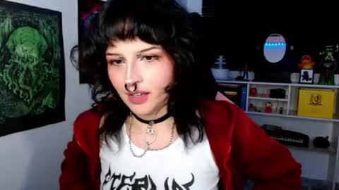 Snapshot of neena_nyx chatting on 06-20-26, 01:09 Neena Nyx online show from 06-20-26, 01:09