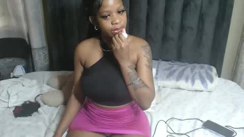 Neeshaa online show from 04-26-26, 11:52