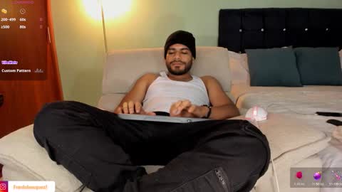 Snapshot of neganhot_ chatting on 11-19-25, 02:22 NEGAN online show from 11-19-25, 02:22