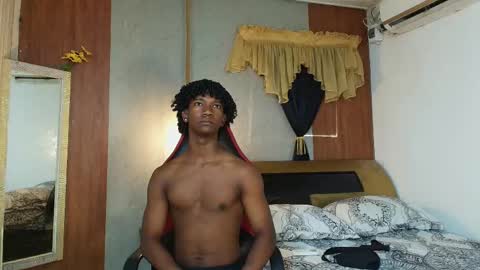 Snapshot of negga_cum chatting on 05-28-26, 02:03 NEGGA online show from 05-28-26, 02:03
