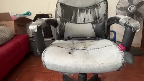 Snapshot of neggs4 chatting on 02-17-25, 04:48 neggs4 online show from 02-17-25, 04:48