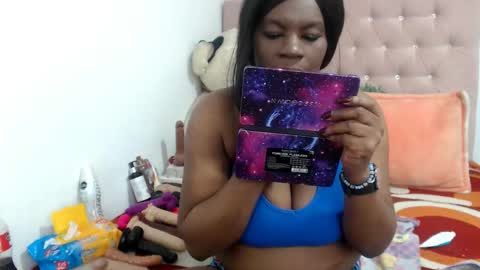 Snapshot of negrabig_38 chatting on 10-18-25, 03:31 negrabig 38 online show from 10-18-25, 03:31