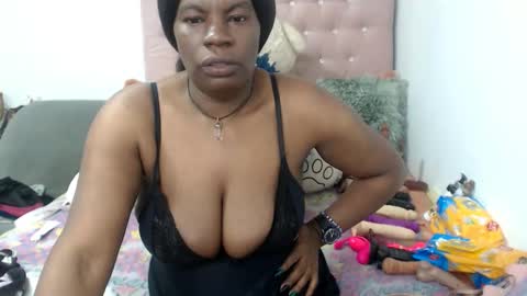 Snapshot of negrabig_38 chatting on 11-10-25, 03:38 negrabig 38 online show from 11-10-25, 03:38