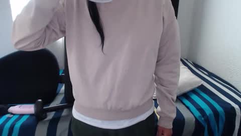 Zoe online show from 12-16-25, 12:54