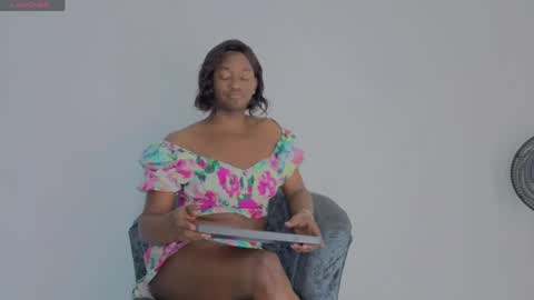 NeHandra Clarck online show from 03-31-26, 03:41